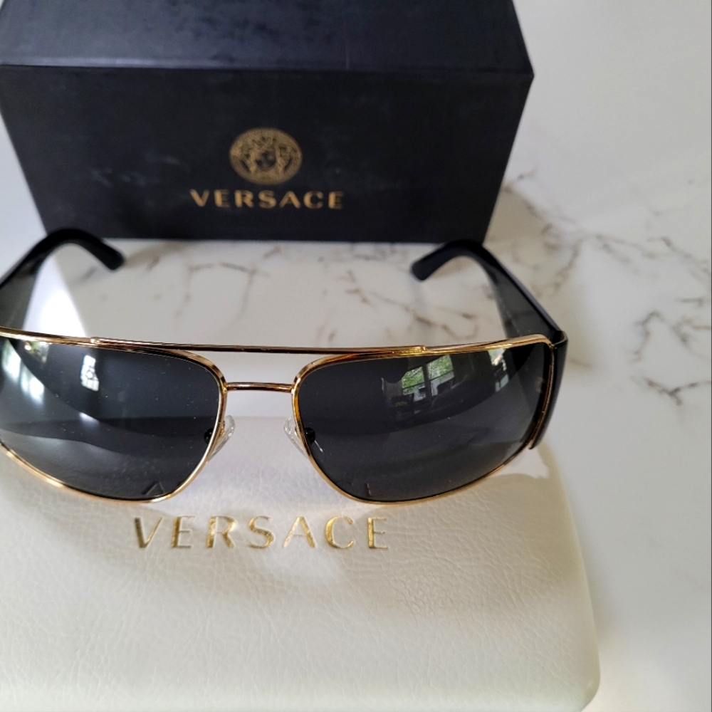 NEW Versace Medusa Biggie Sunglasses